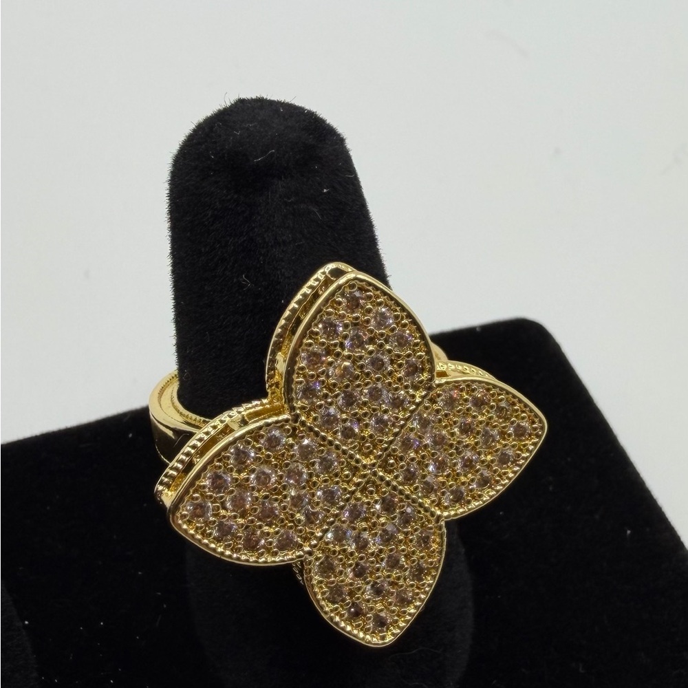 Princess Flower Adjustable Ring NWT - Picture 3 of 5